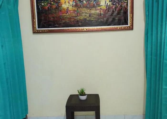 Szabrian House Hostel